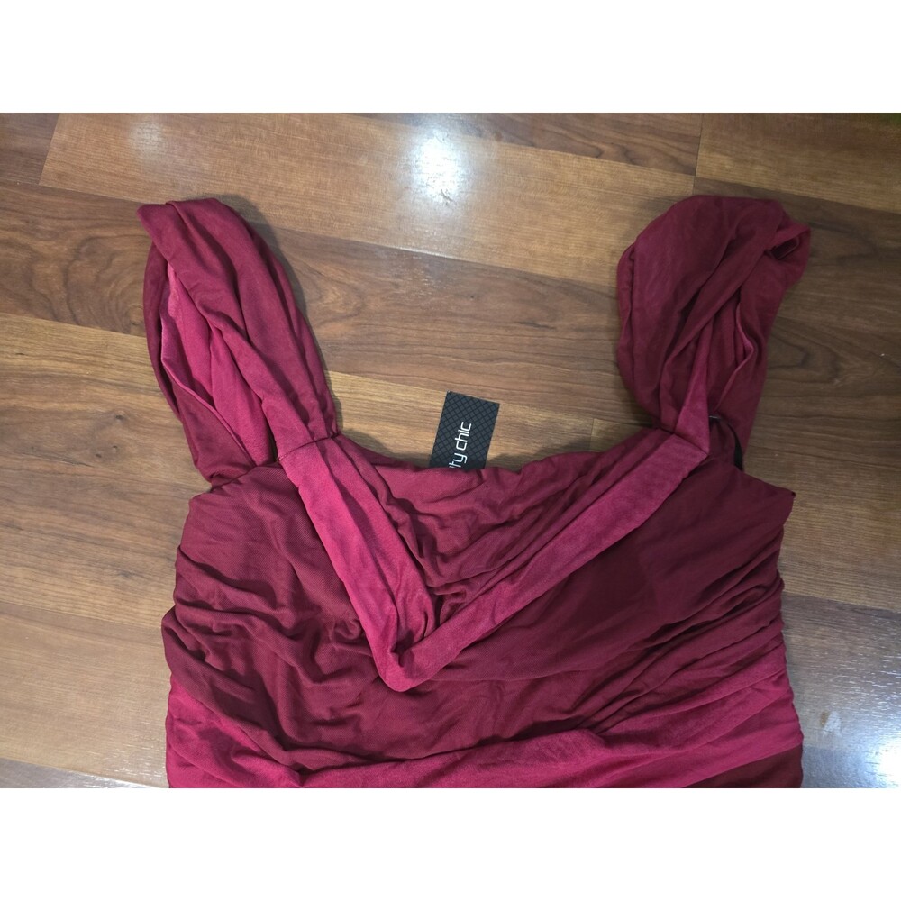 City Chic Flirtation Midi Ruby Ombre Cold Shoulder Ruffle Dress Fairy Romantic - Picture 7 of 13